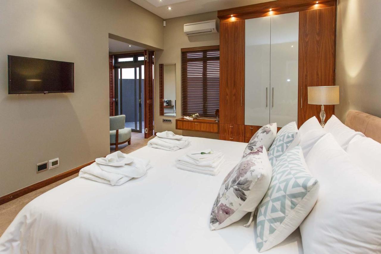Sonas Boutique Guest House เอาท์สโฮร์น ภายนอก รูปภาพ