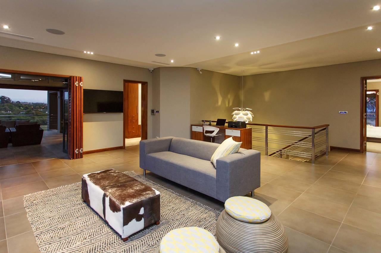Sonas Boutique Guest House เอาท์สโฮร์น ภายนอก รูปภาพ